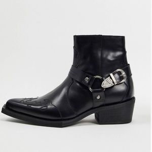 Leather western cuban boot with square toe